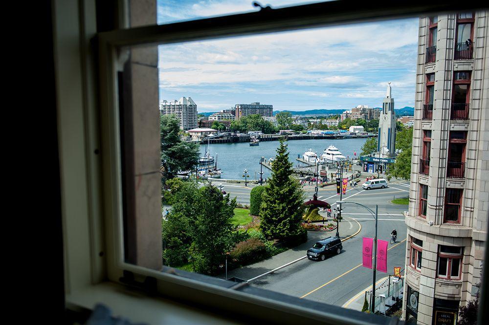 The At The Union Club Of British Columbia Hotel