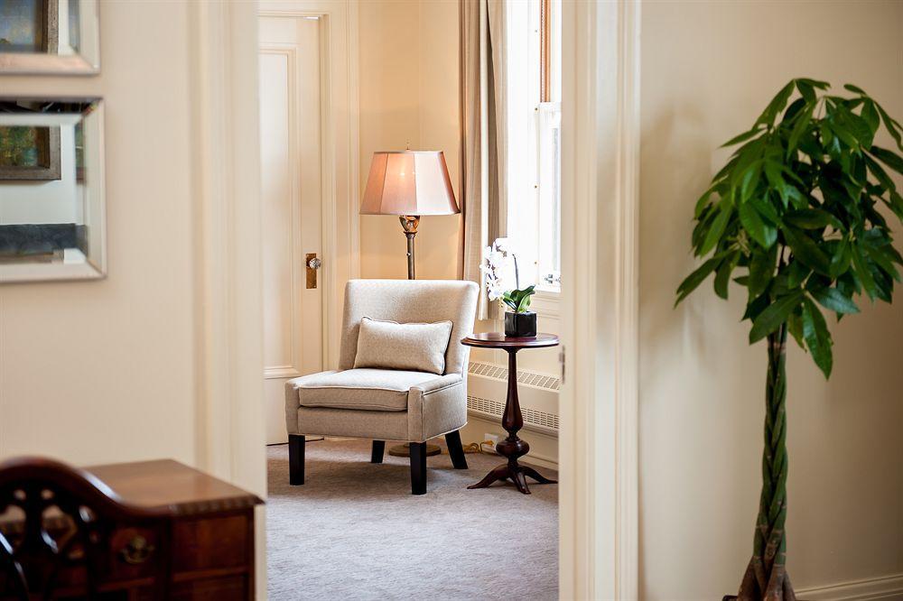 Hotel The At The Union Club Of British Columbia Victoria