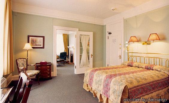 Hotel The At The Union Club Of British Columbia Victoria