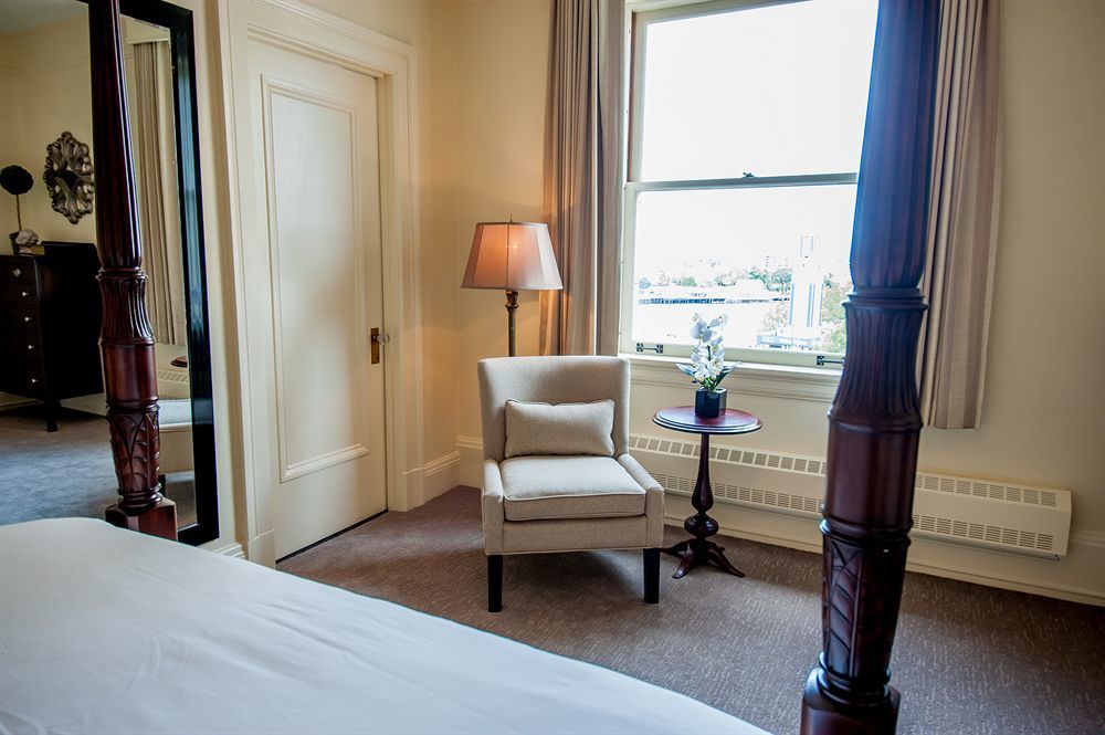 Hotel The At The Union Club Of British Columbia 4*