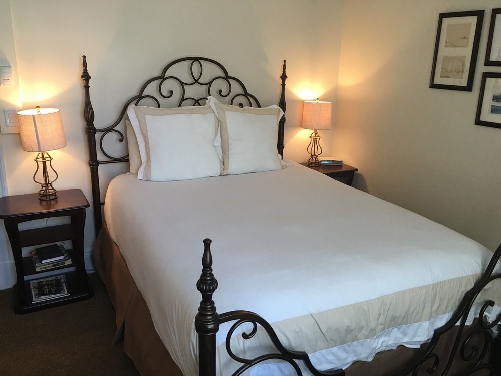 The At The Union Club Of British Columbia 4* Victoria