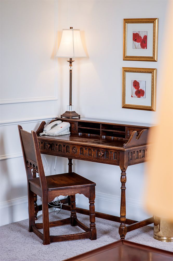 The At The Union Club Of British Columbia 4* Victoria