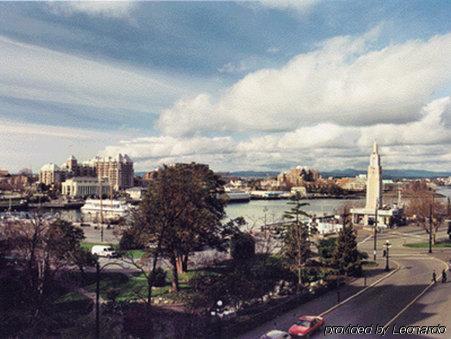 The At The Union Club Of British Columbia 4*