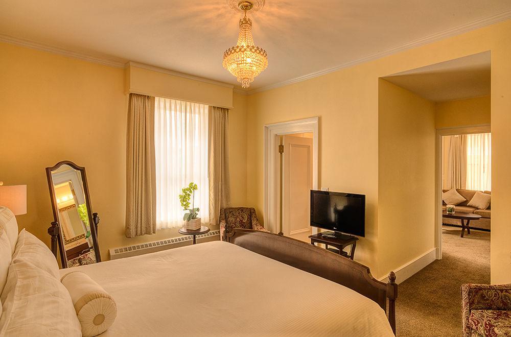 Hotel The At The Union Club Of British Columbia Victoria